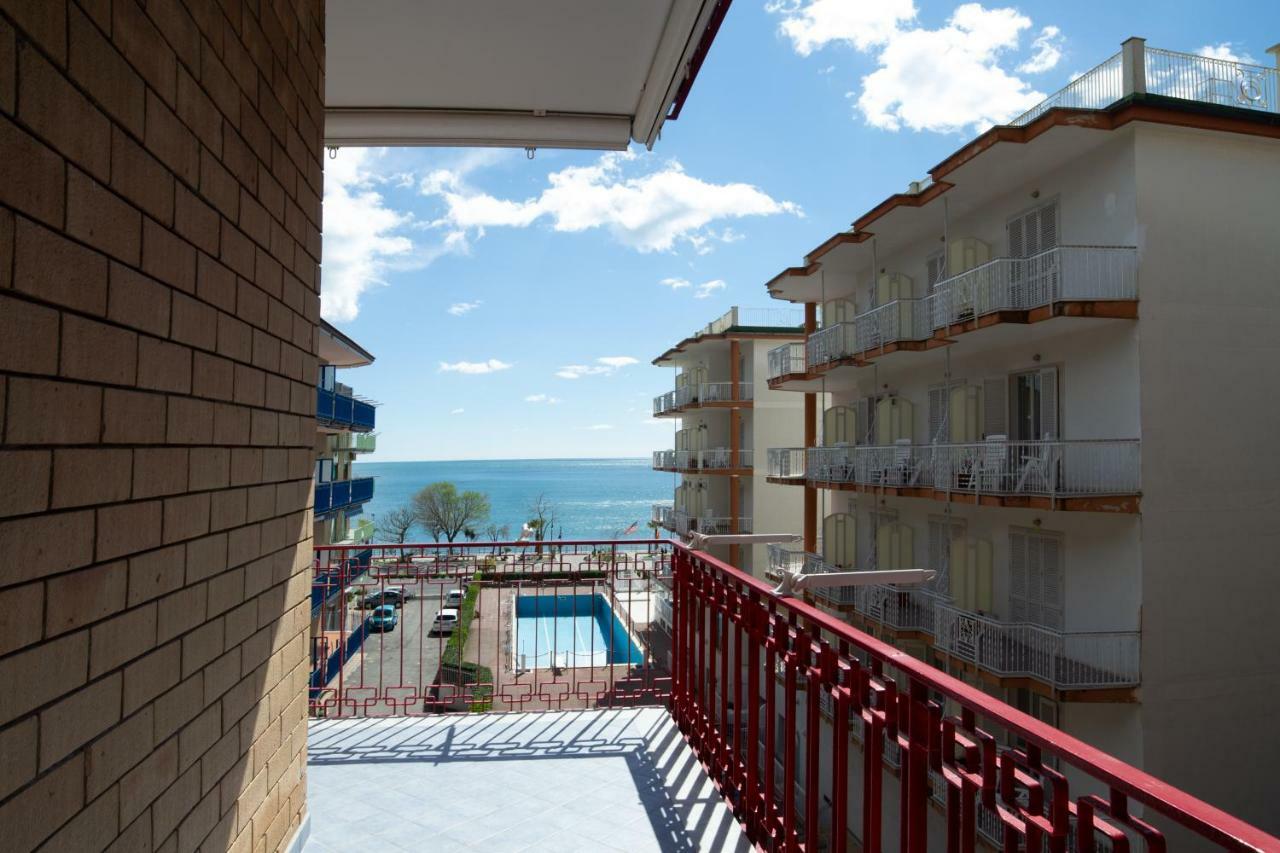 Apartamento Panorama Host - Domus Amalfi Coast Maiori Exterior foto